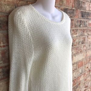 {ANN TAYLOR} Wool Blend Sweater -sz SM